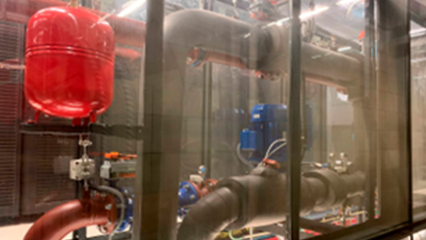 Condition indicator for centrifugal pumps in data center cooling systems